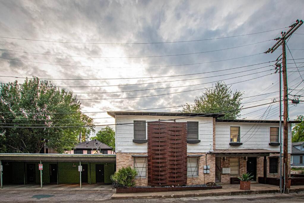 Downtown Austin Suite Retreat Екстериор снимка